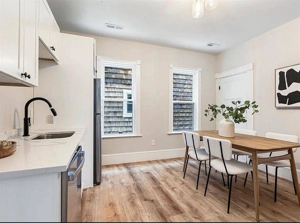 1 Bedroom available in Dorchesterr