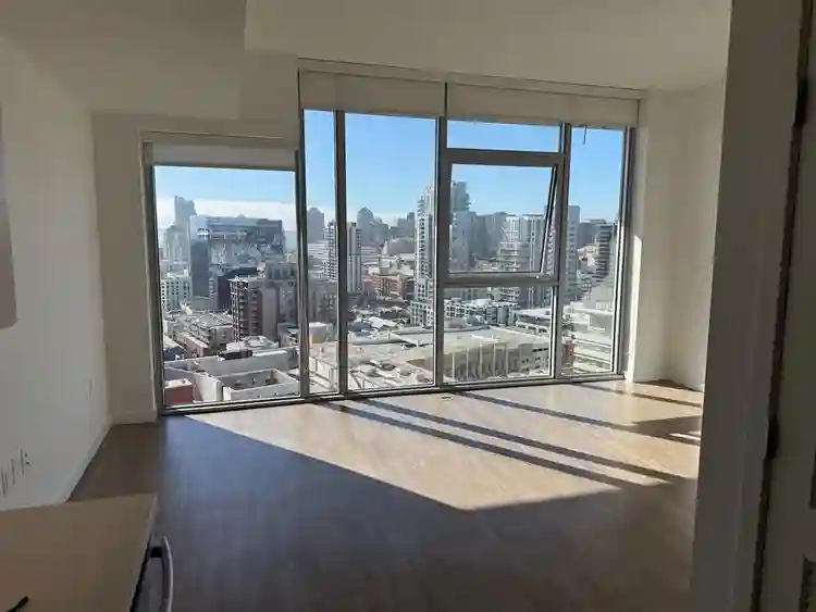 Penthouse Unit with Stunning Views