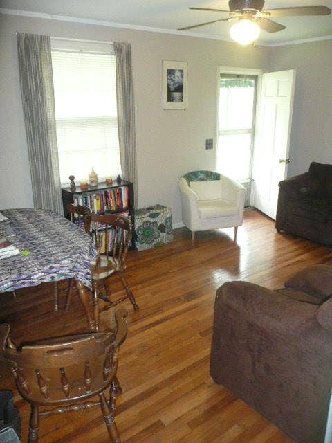 Private Room in East Nashville Home