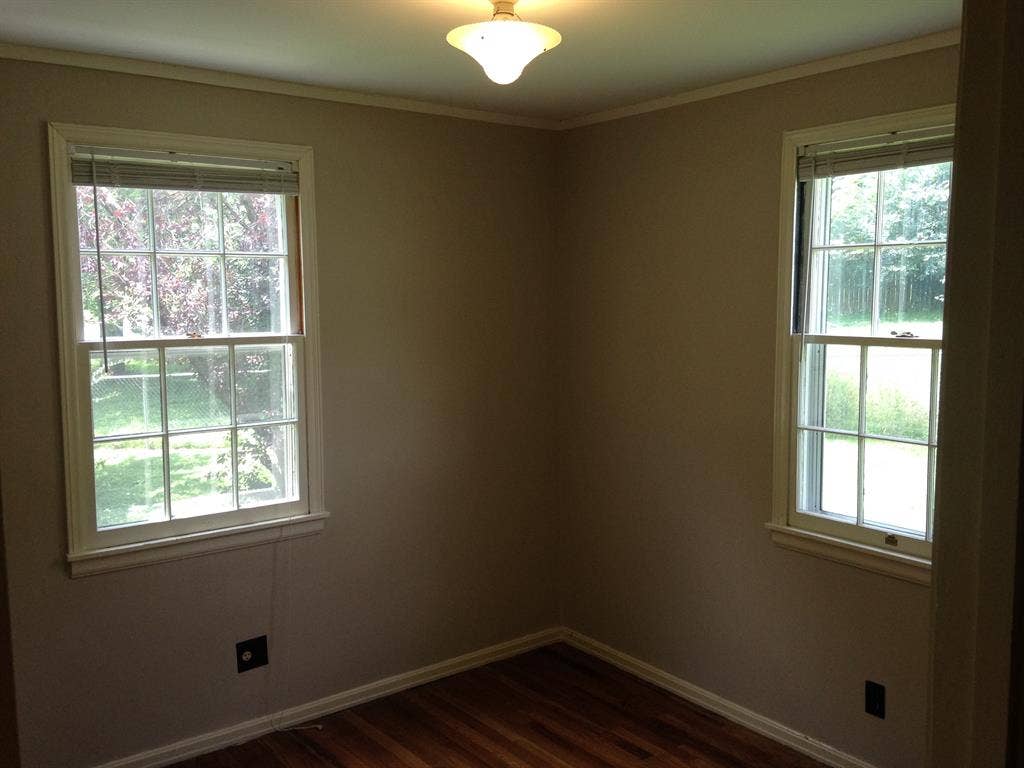 Private Room in East Nashville Home