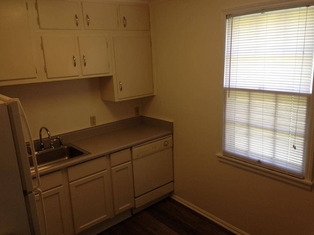 Private Room in East Nashville Home