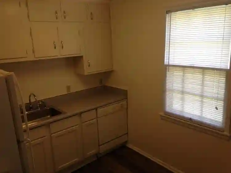 Private Room in East Nashville Home