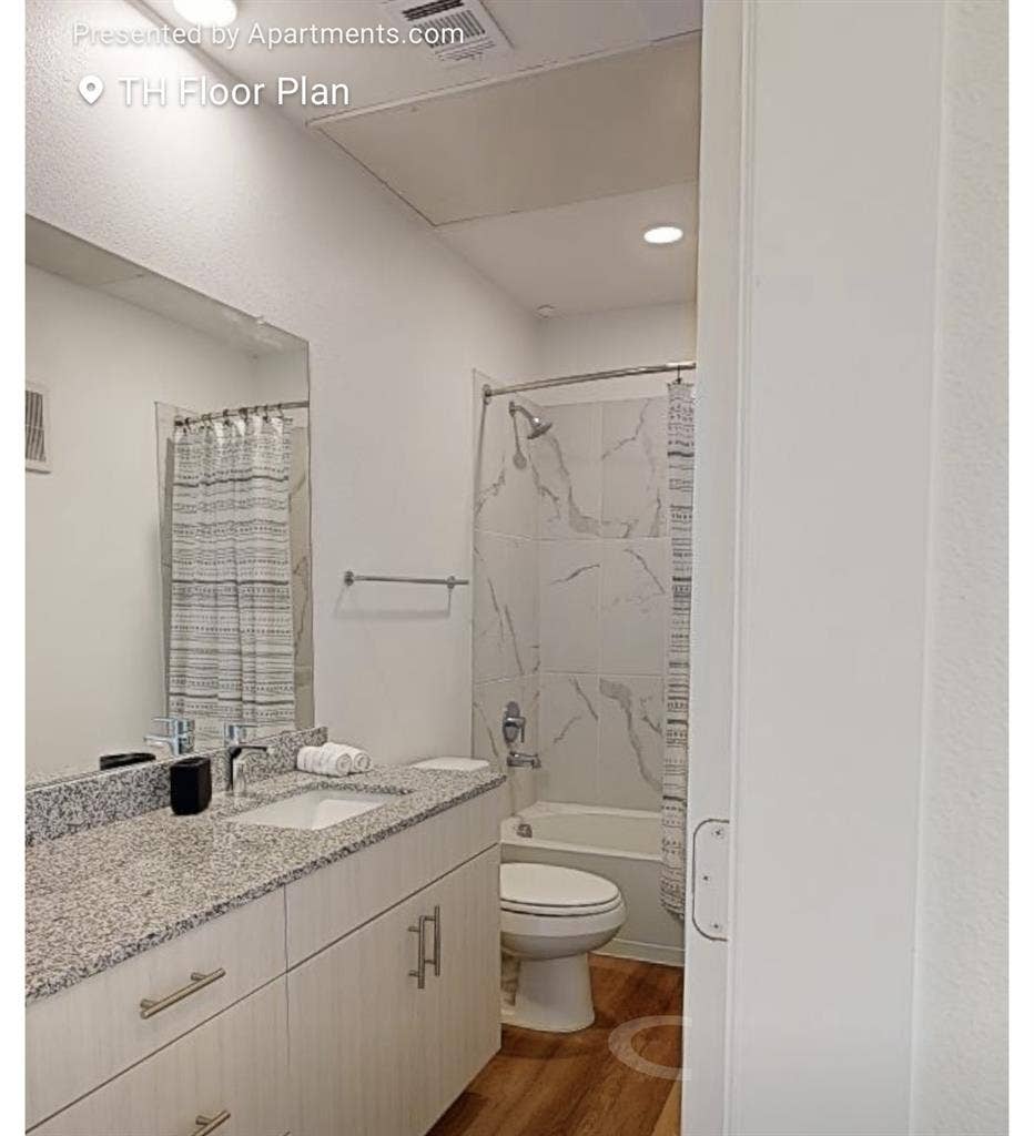Townhome – Short-Term Lease