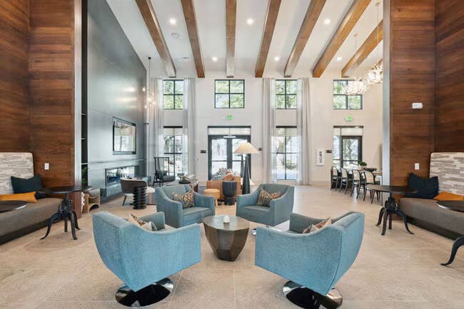 Townhome – Short-Term Lease