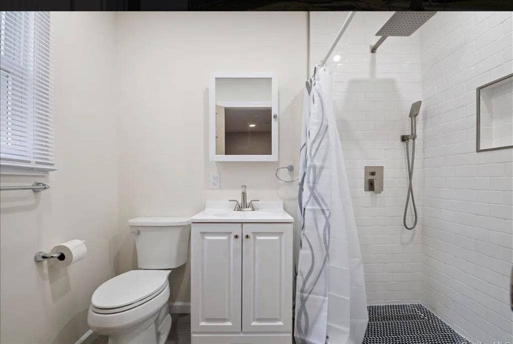 3BR/2BA for rent in Plainview