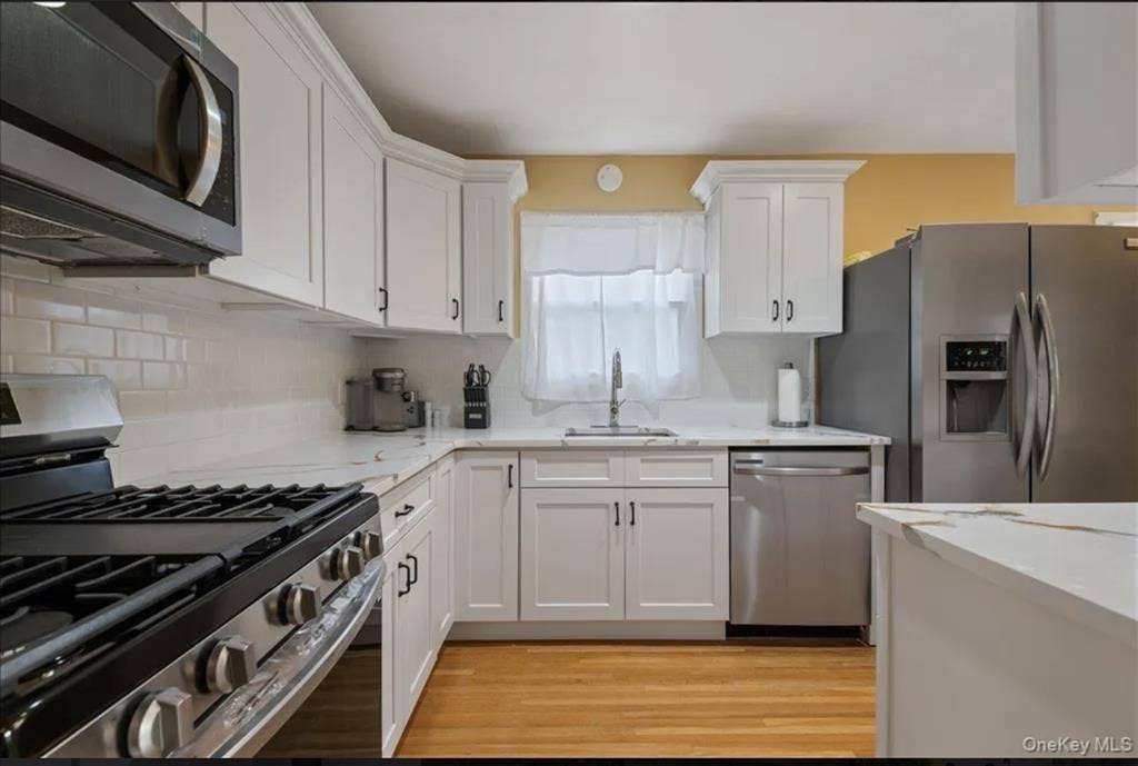 3BR/2BA for rent in Plainview