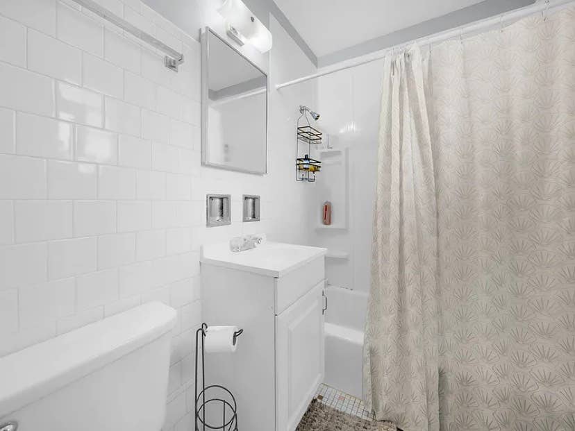I have 1 bedroom apartment for rent