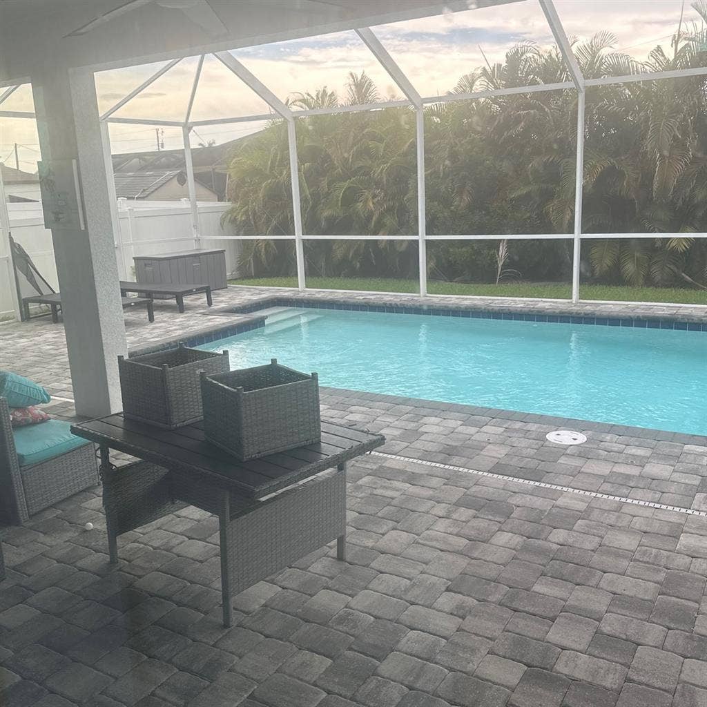 1 bedroom furnished