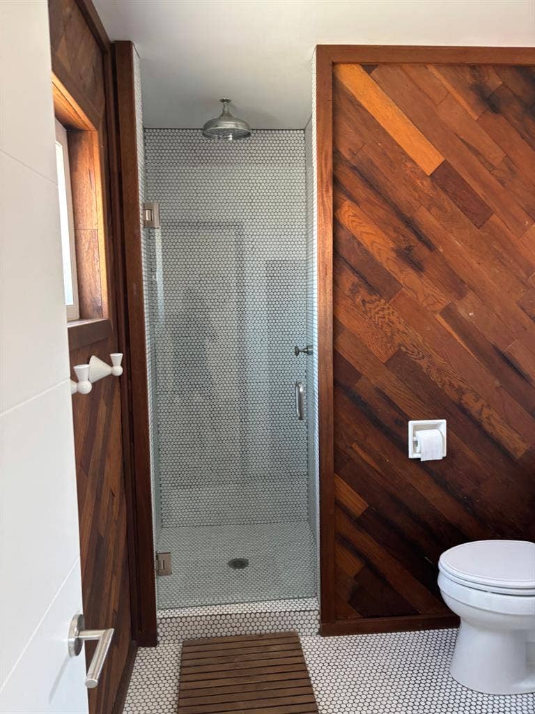 Master Suite available for rent
