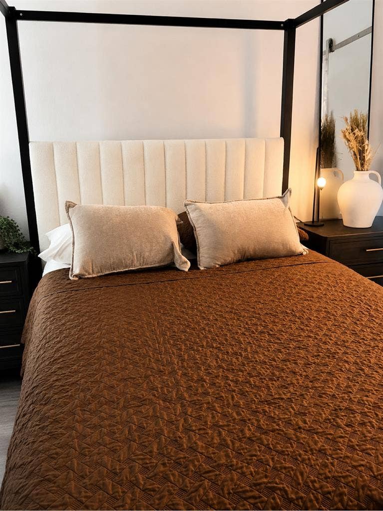 Looking for a Respectable Roommate