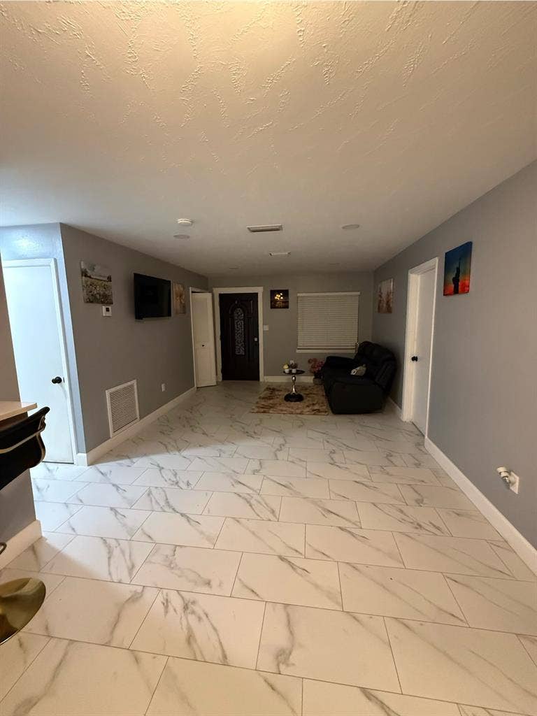 Furnished room for rent