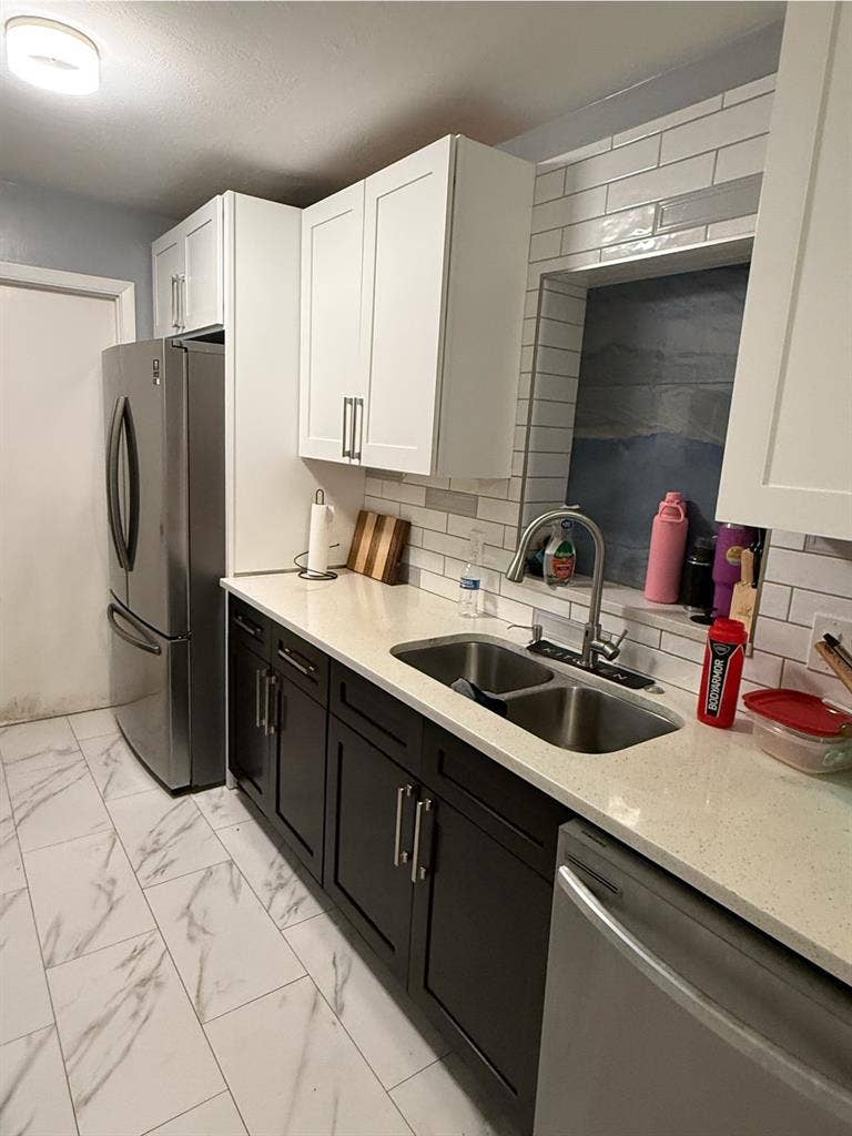 Furnished room for rent