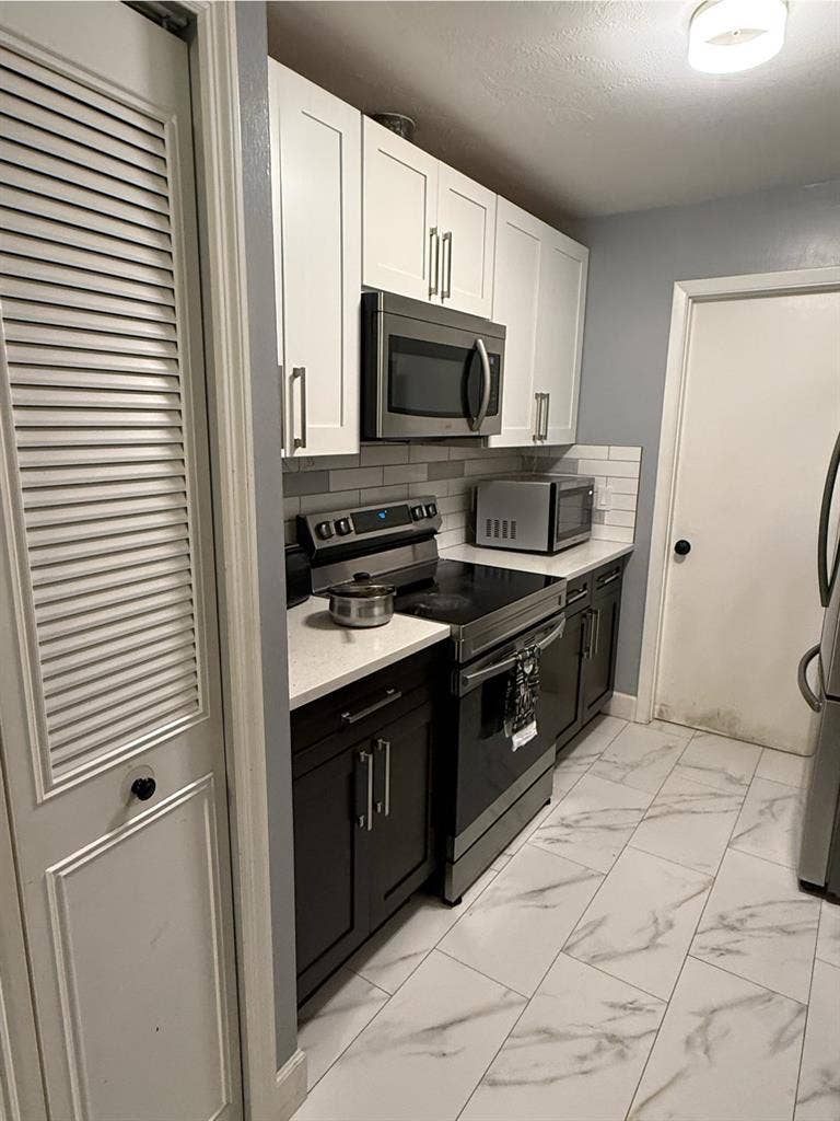 Furnished room for rent