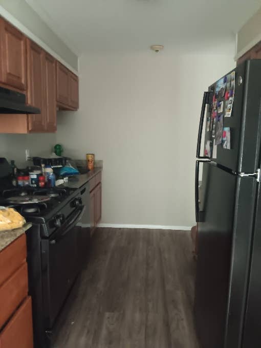 3rd floor apartment in warwick