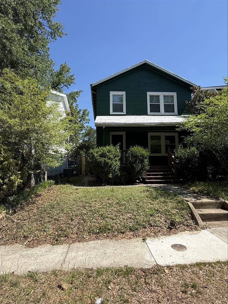 Northside rental available asap