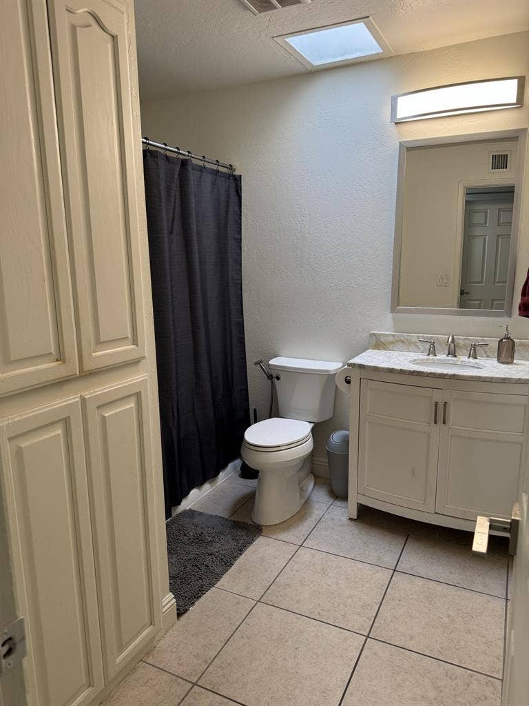 Private Furnished Room For Rent