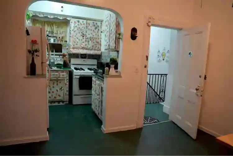 Private Couple Room At New York