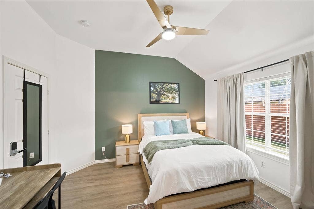 Primary suite near Med Cente