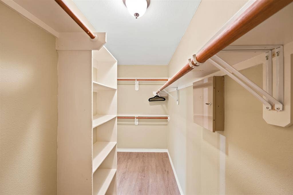Primary suite near Med Cente