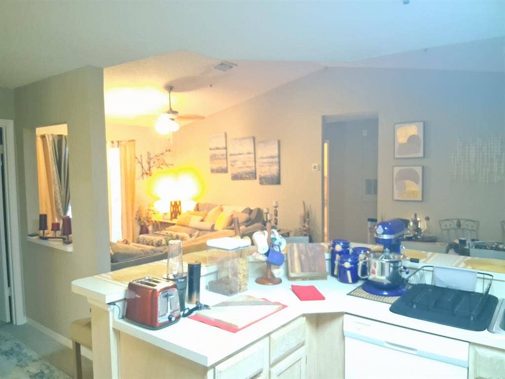 ROOM 4 RENT ASAP - SOUTH SARASOTA
