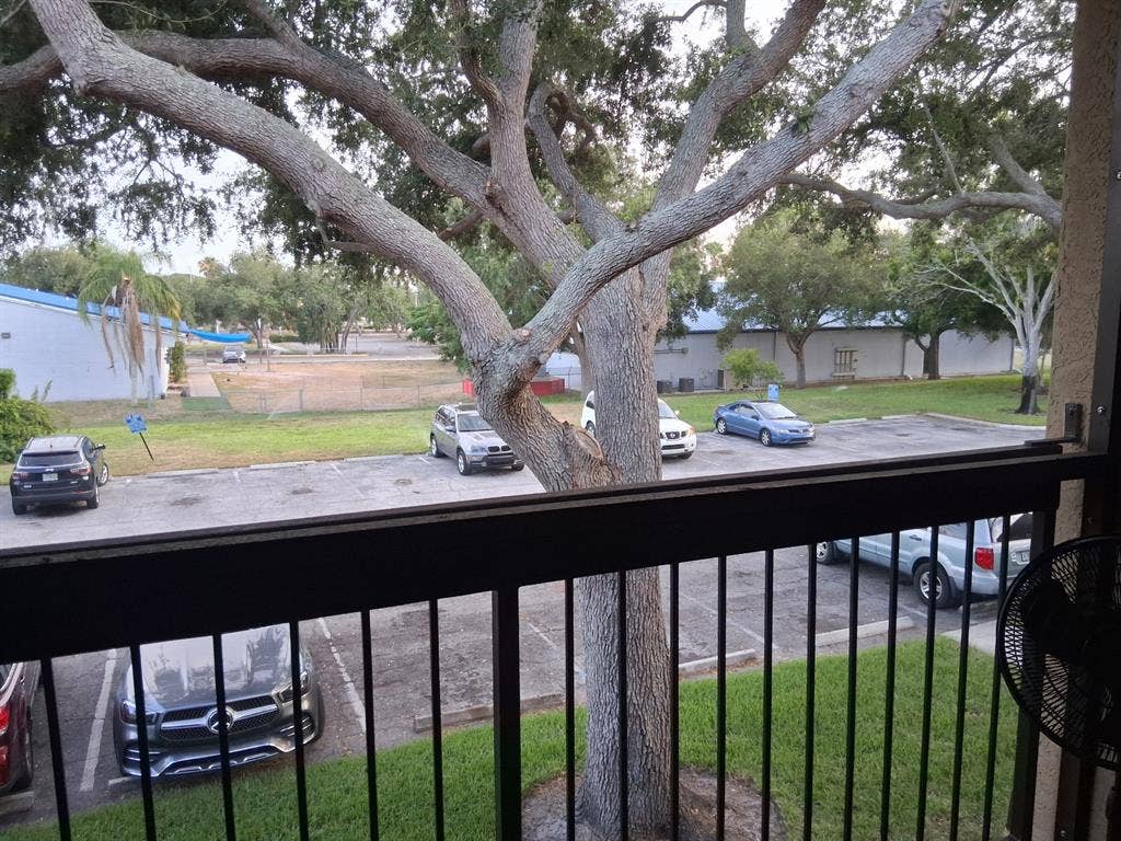 ROOM 4 RENT ASAP - SOUTH SARASOTA