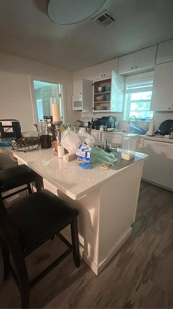 Room/All bills included