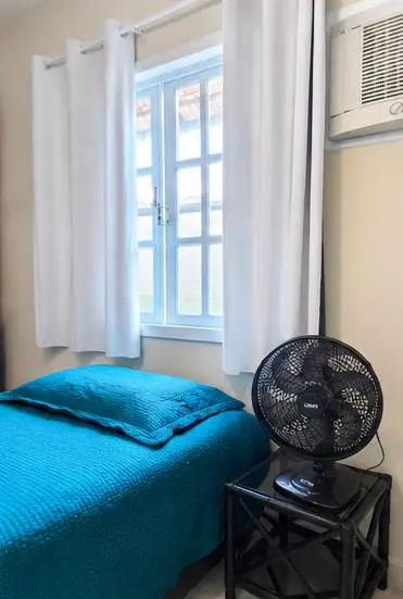 Quarto + Ar condicionado