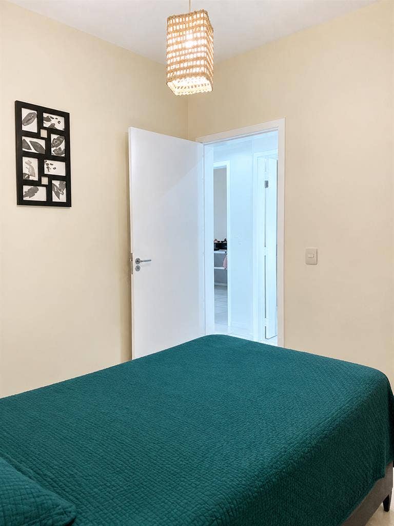 Quarto + Ar condicionado