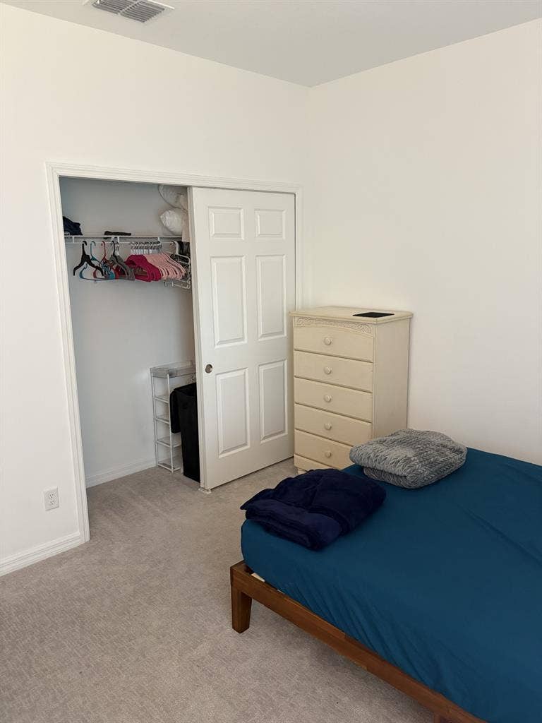 Room for Rent – Citrus Park Area