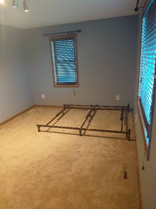 Master bedroom for rent in my house