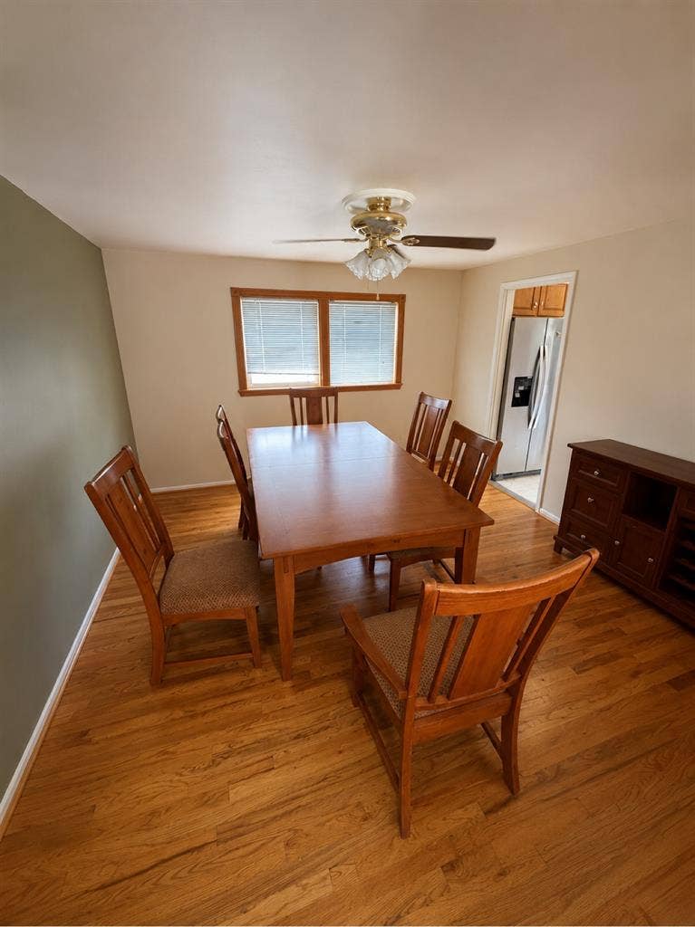 🏡 Room for Rent in Burke, VA!
