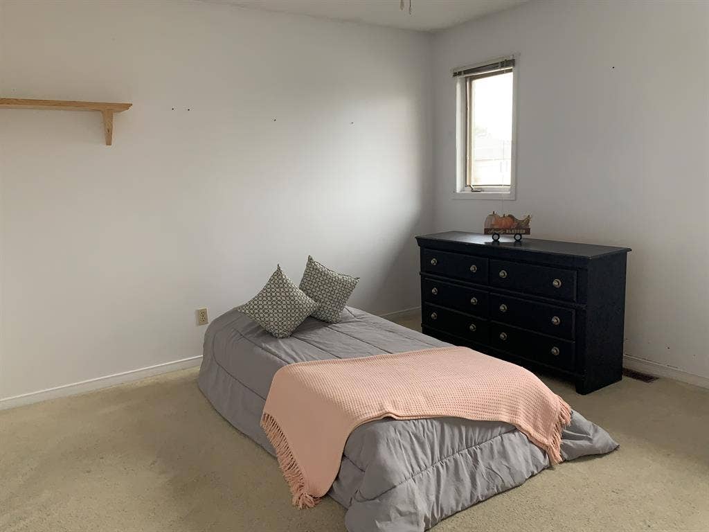 Room for rent