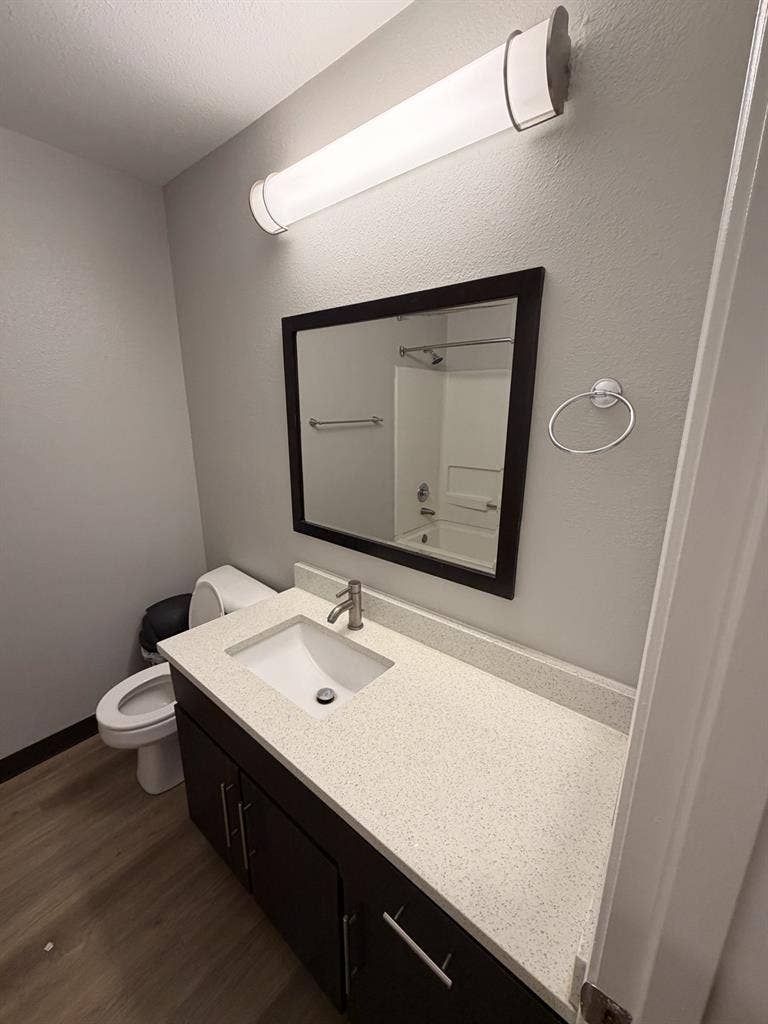 Room for Rent! Available Now