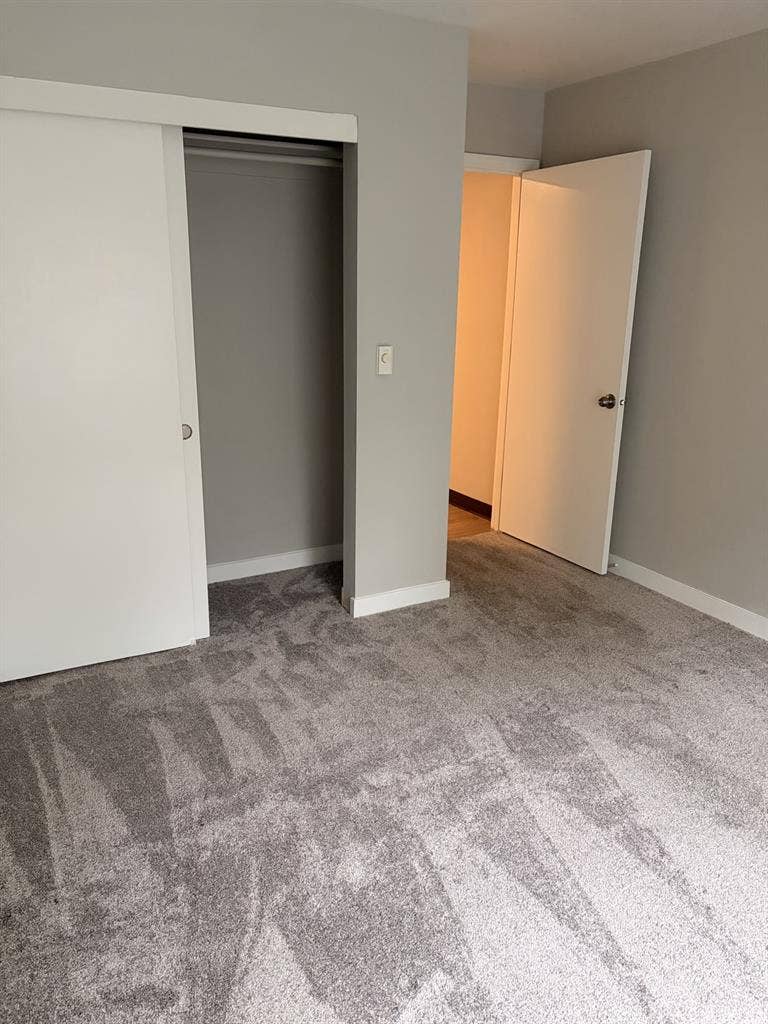 Room for Rent! Available Now