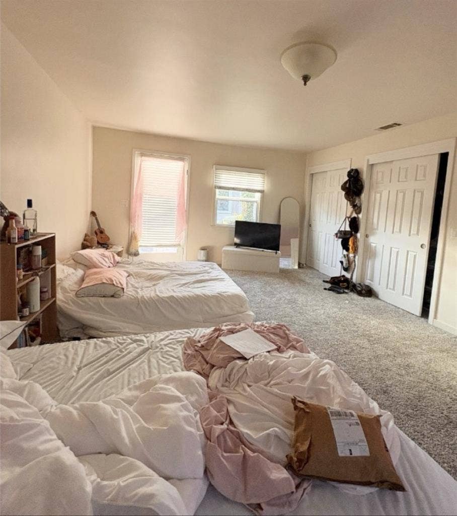SHARED ROOM AVAILABLE AUG-DEC