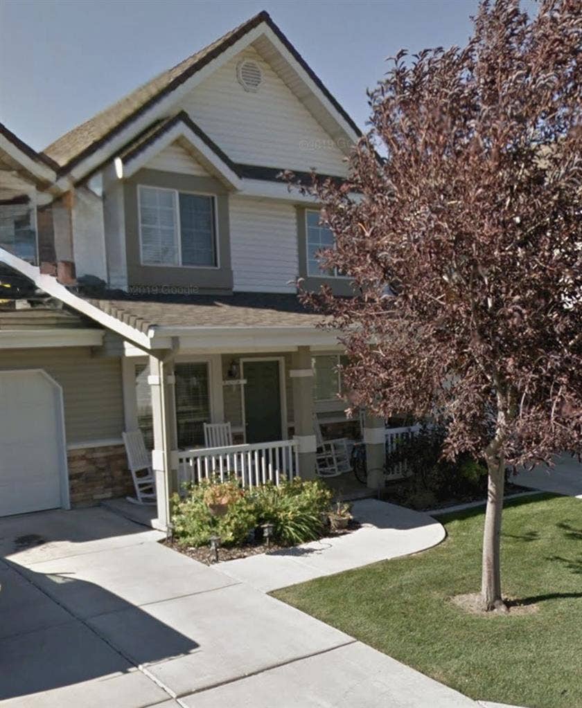 Woman Roommate Needed