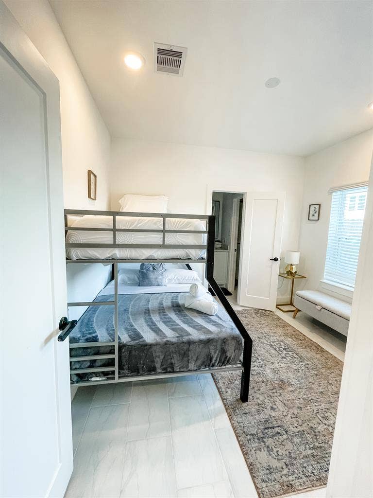 Luxury Room Available!