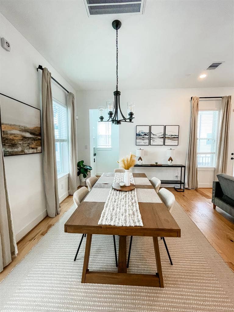 Luxury Room Available!