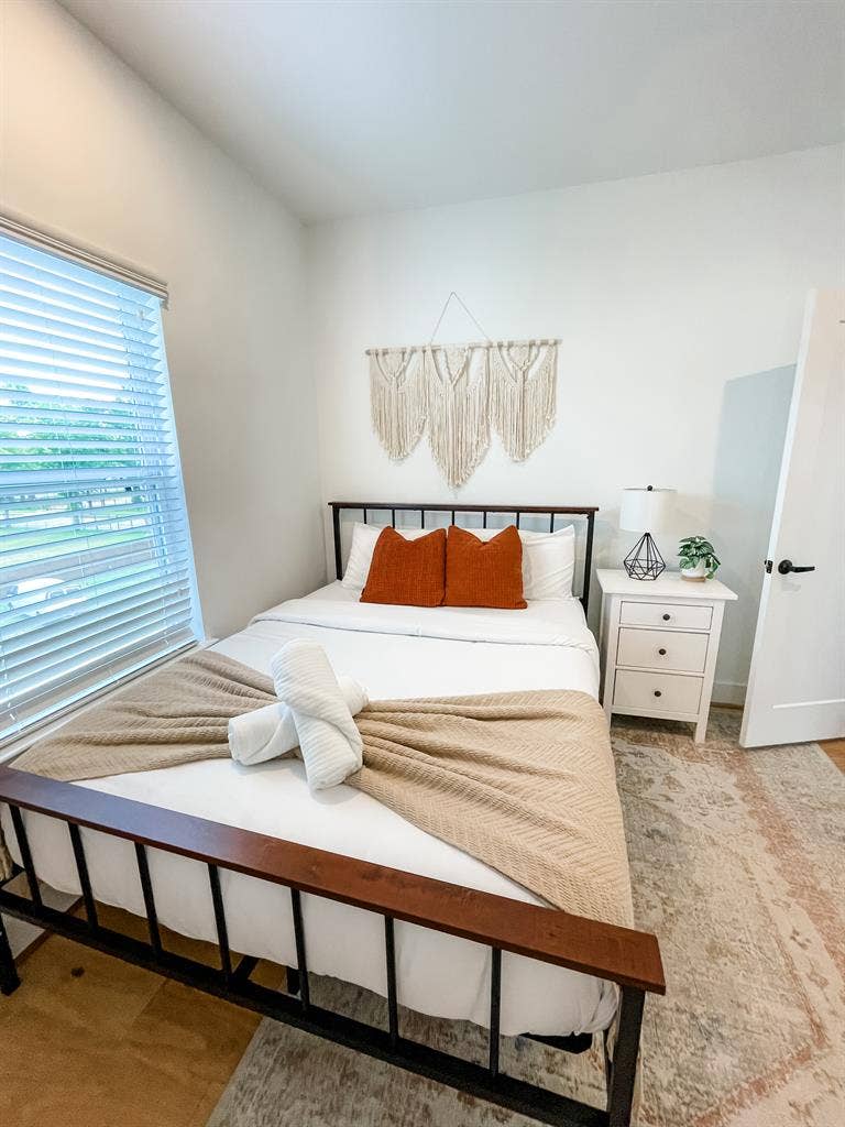 Luxury Room Available!
