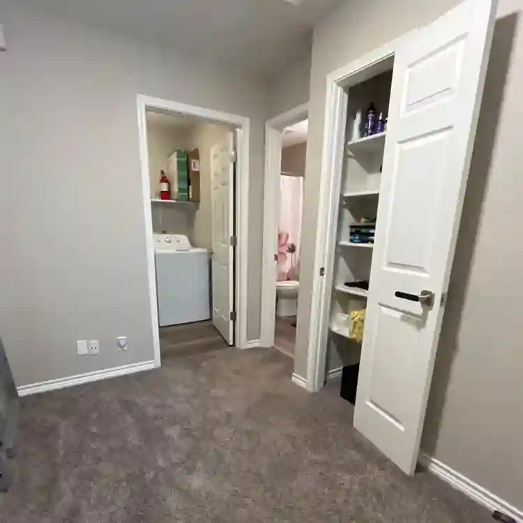 Clean and cozy private bedroom