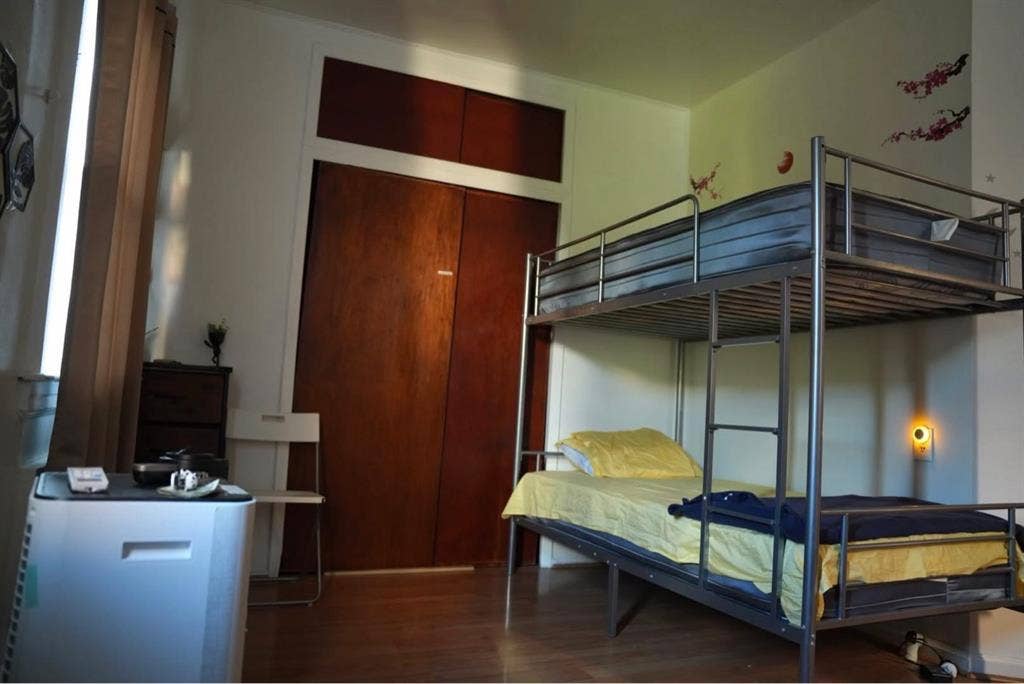 Bunk Bed Sharing Home