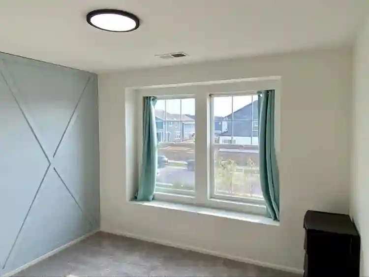 EXECUTIVE ROOM RENTALS AVAILABLE