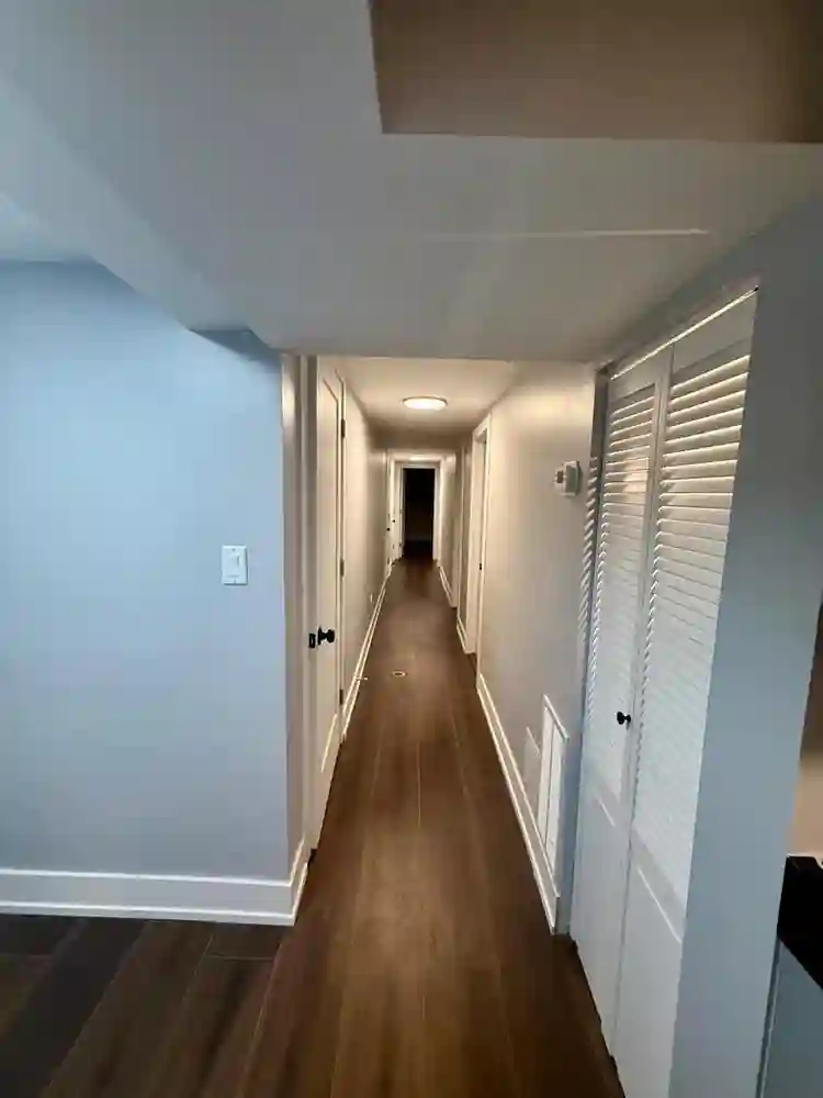 ROOM FOR RENT W/ UTILITIES &LAUNDRY