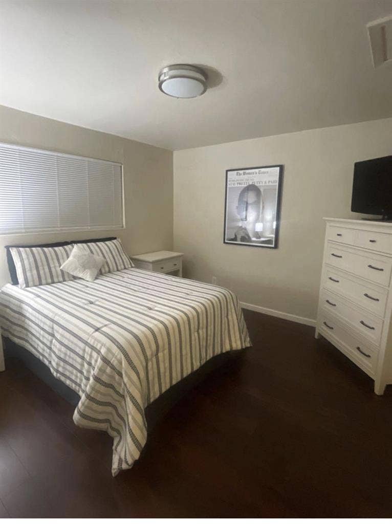 Two rooms for rent