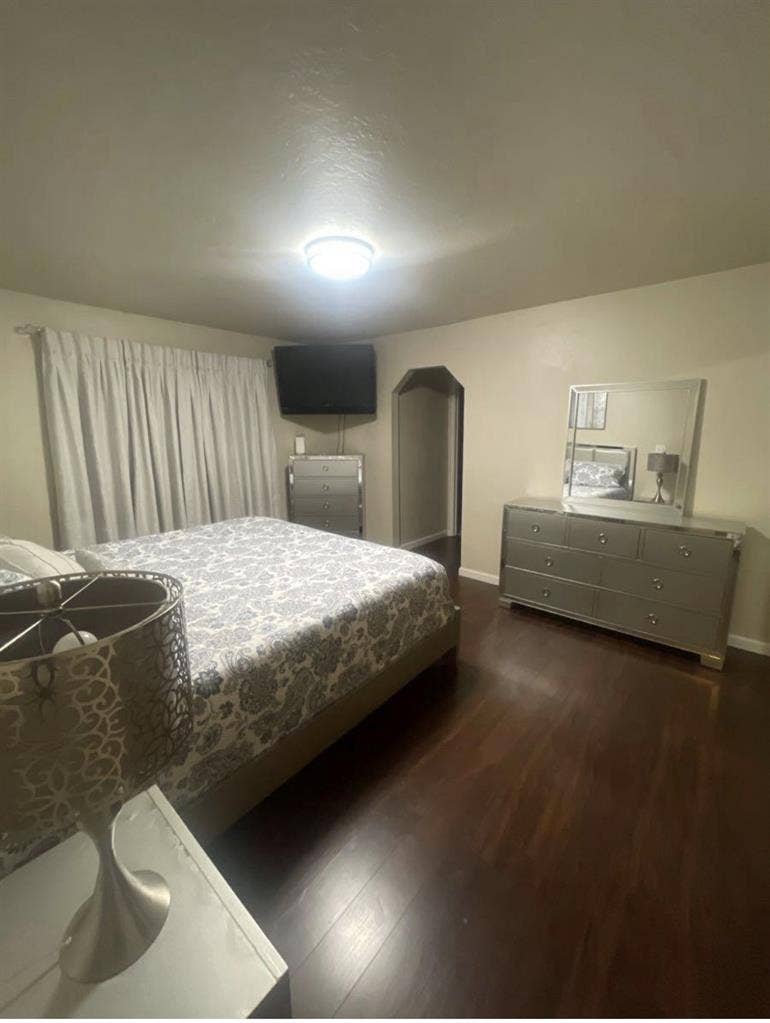 Two rooms for rent