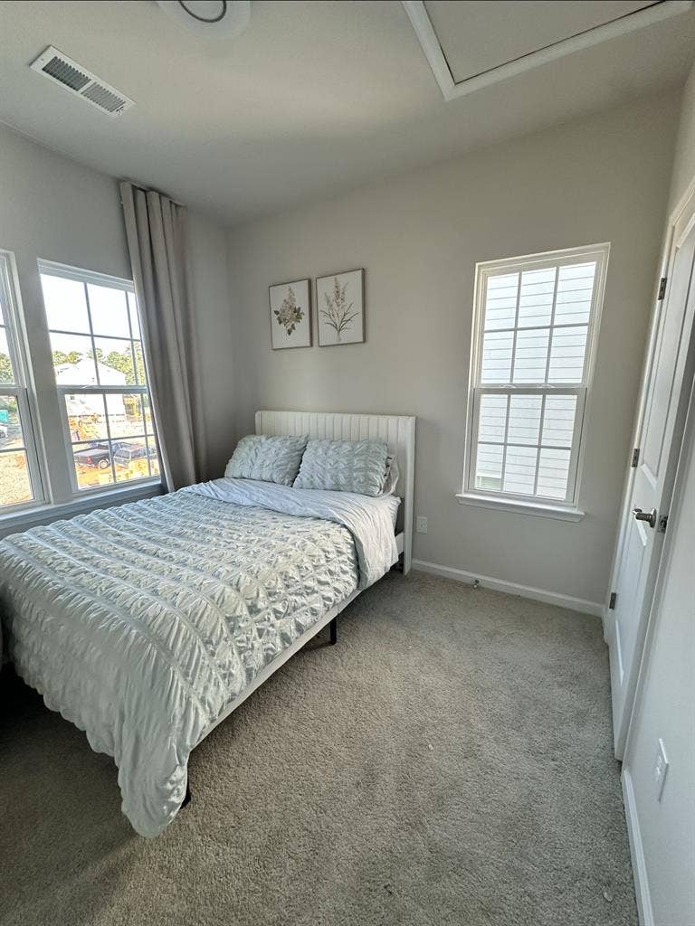 Private Room for Rent – Female Only