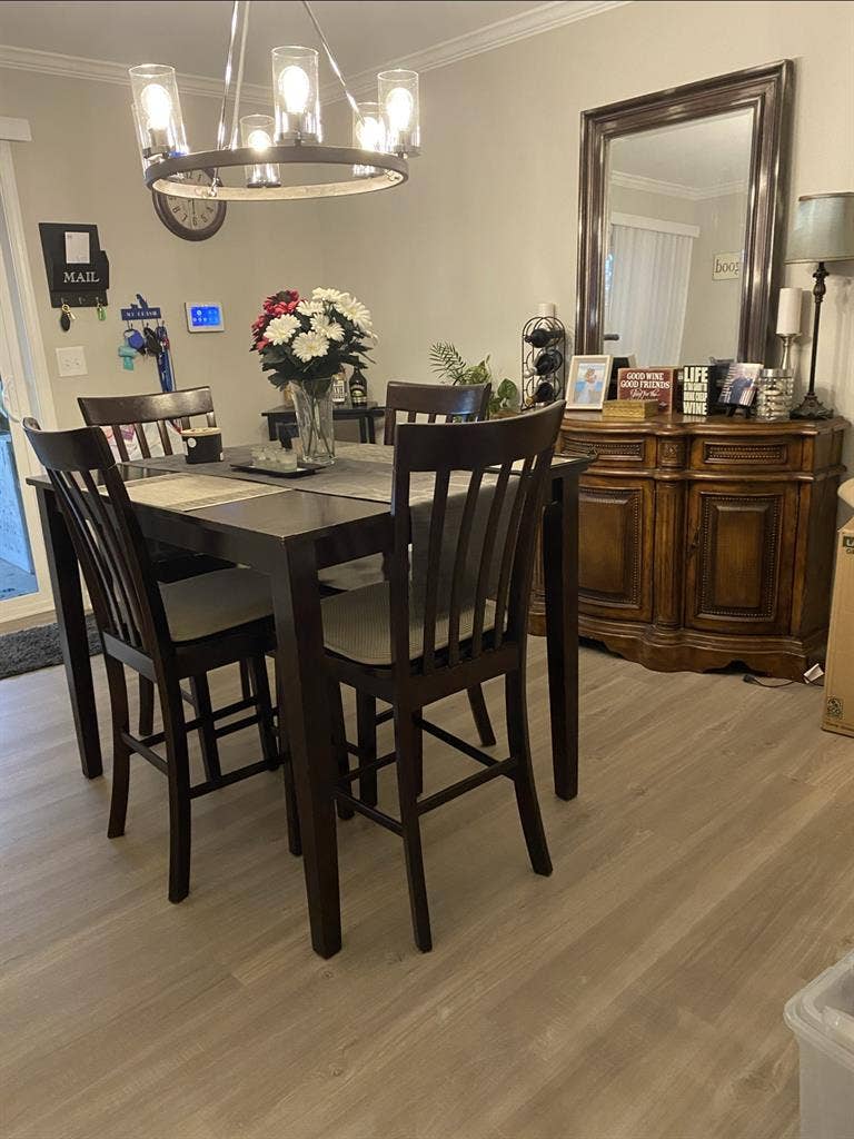 Male Only Roommate wanted!!
