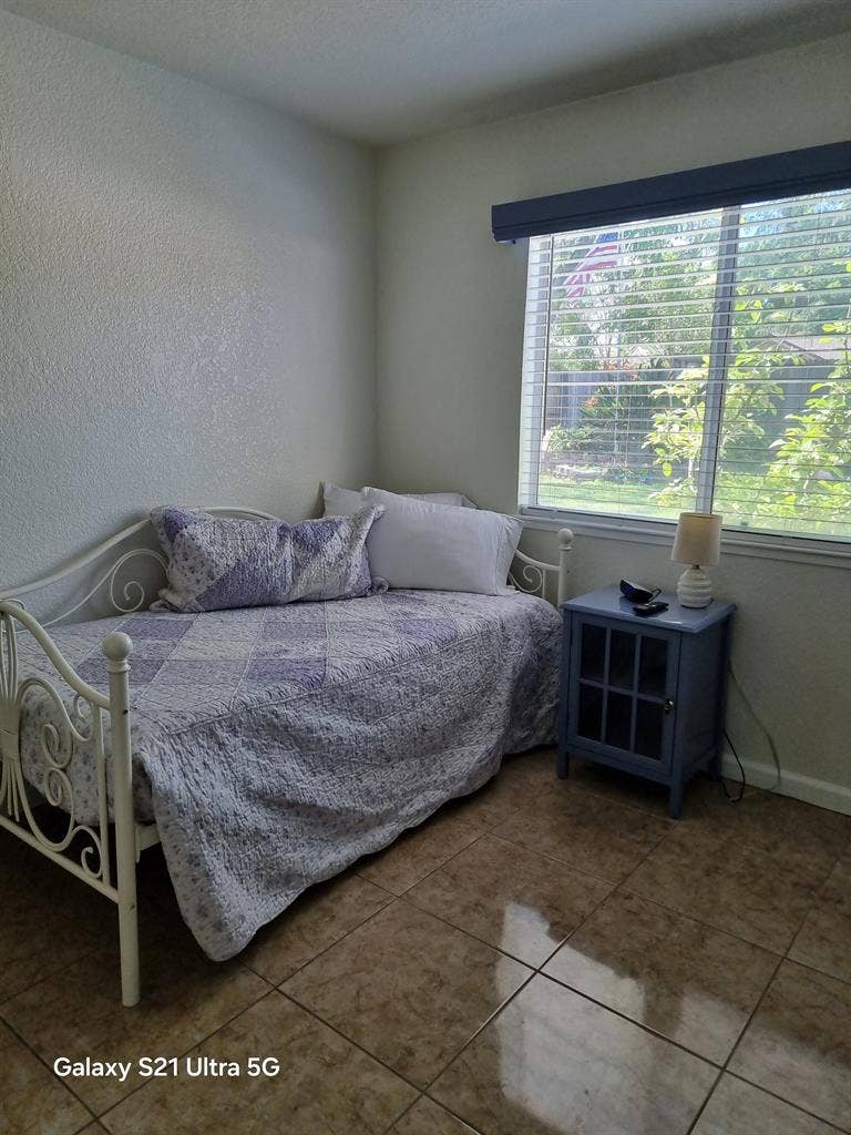 Private furnished room for rent Aug