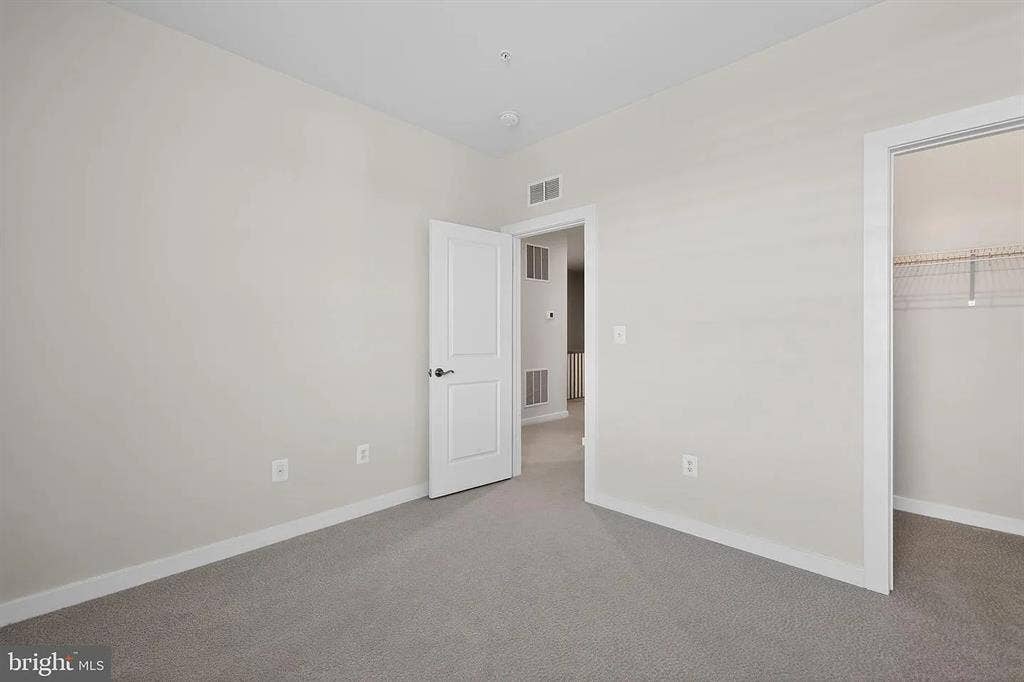 Private BR in Luxury Townhome $1500