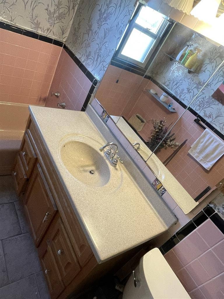 1 Big clean room for rent